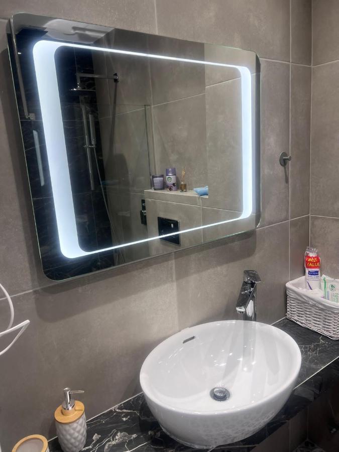 Zoi'S Stylish Apartment Kallithea  外观 照片